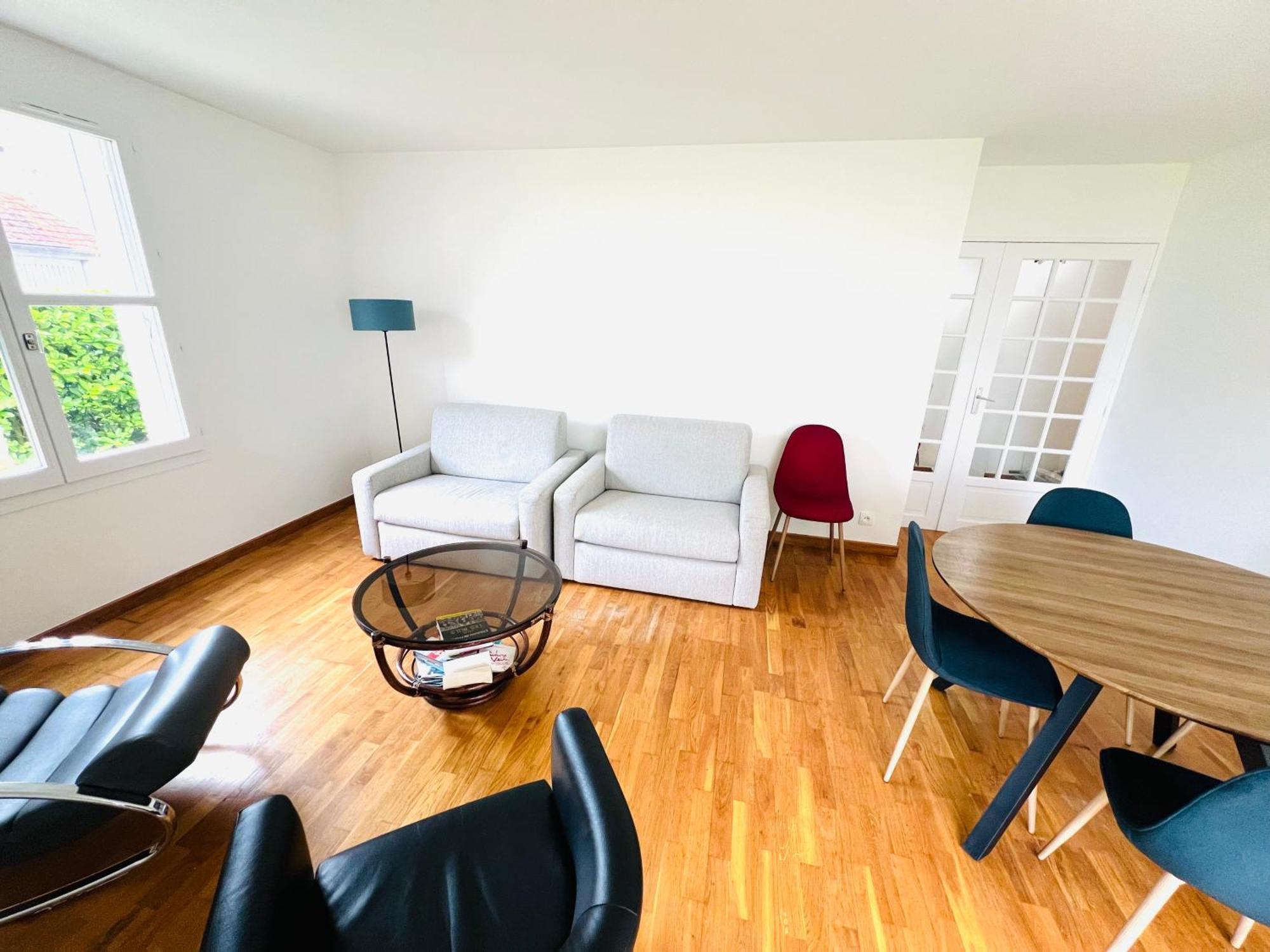 Appartement Standing Avec Jardin, 4 Personnes, Strategiquement Situe Mantes-la-Jolie Dış mekan fotoğraf